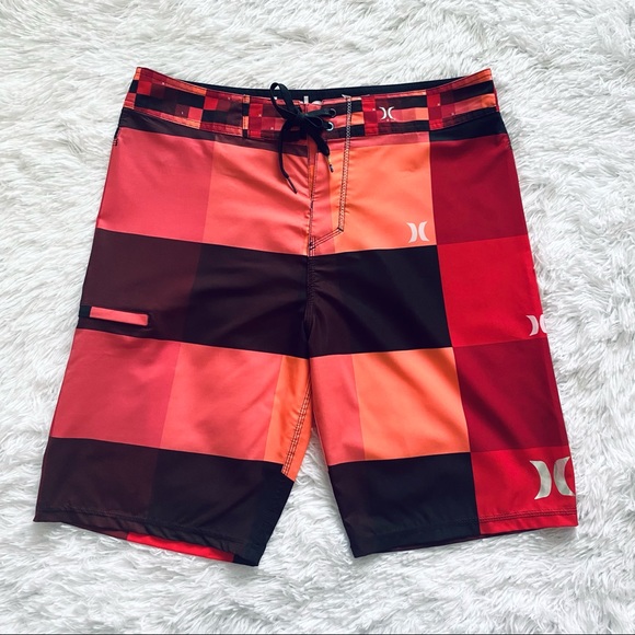 HURLEY | Red & Orange Checkered Phantom Swim Board Shorts - Picture 2 of 7